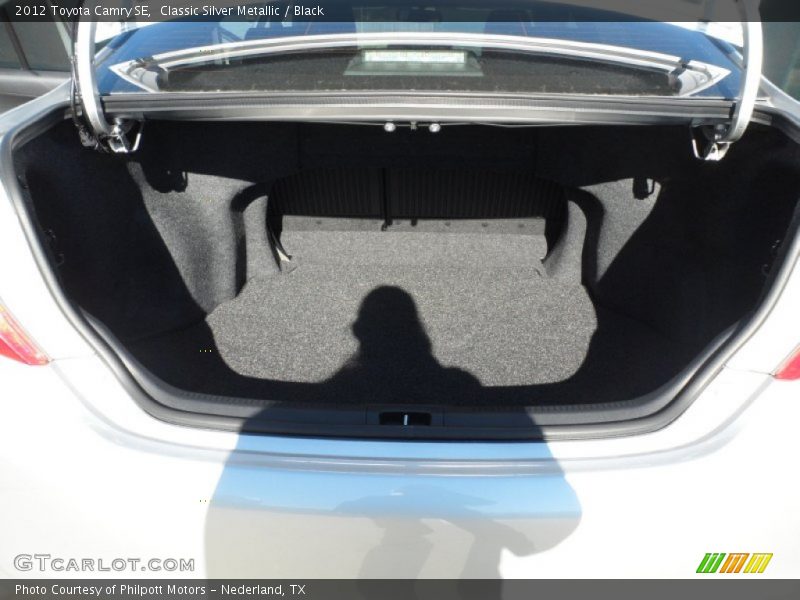 Classic Silver Metallic / Black 2012 Toyota Camry SE