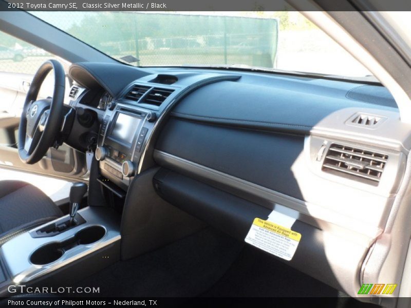 Classic Silver Metallic / Black 2012 Toyota Camry SE