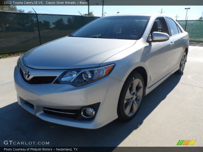 Classic Silver Metallic / Black 2012 Toyota Camry SE V6