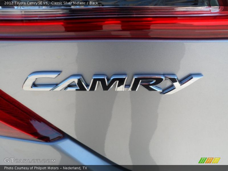 Classic Silver Metallic / Black 2012 Toyota Camry SE V6