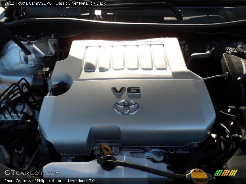Classic Silver Metallic / Black 2012 Toyota Camry SE V6