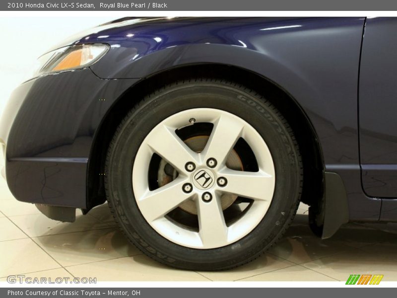  2010 Civic LX-S Sedan Wheel