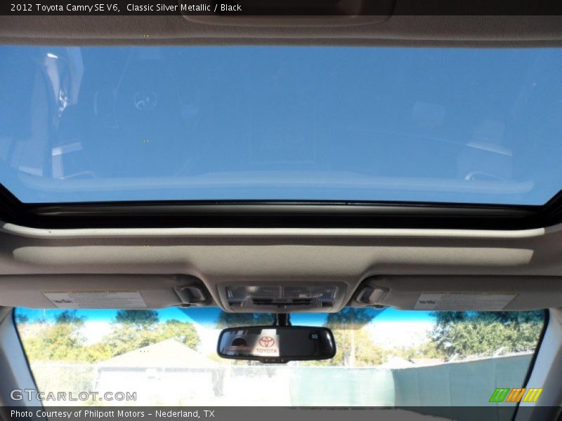 Classic Silver Metallic / Black 2012 Toyota Camry SE V6