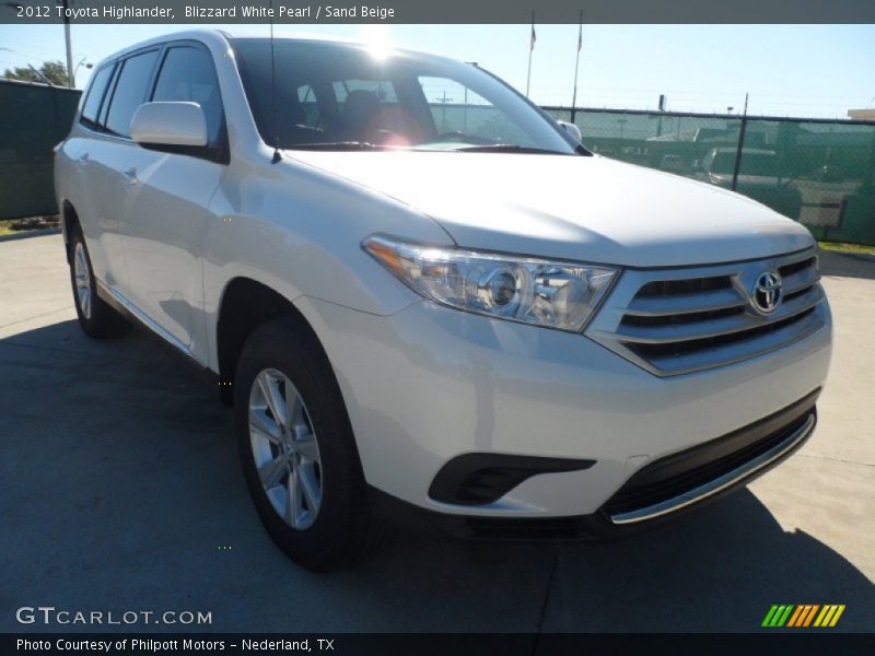Blizzard White Pearl / Sand Beige 2012 Toyota Highlander