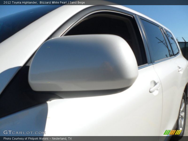 Blizzard White Pearl / Sand Beige 2012 Toyota Highlander