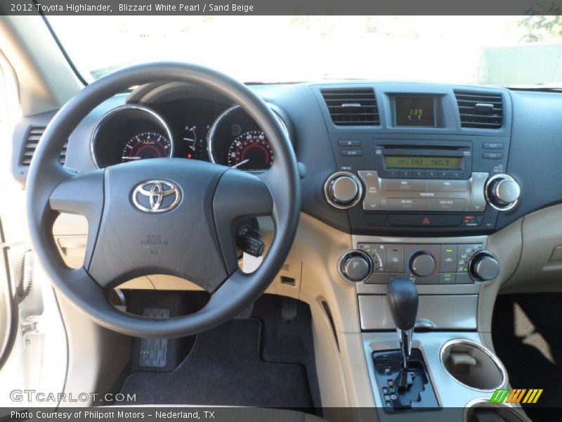 Blizzard White Pearl / Sand Beige 2012 Toyota Highlander