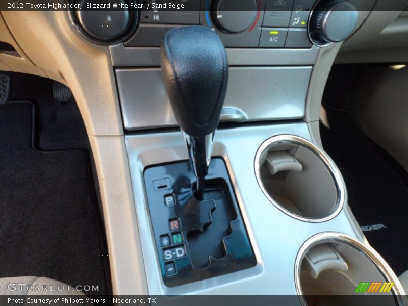 Blizzard White Pearl / Sand Beige 2012 Toyota Highlander