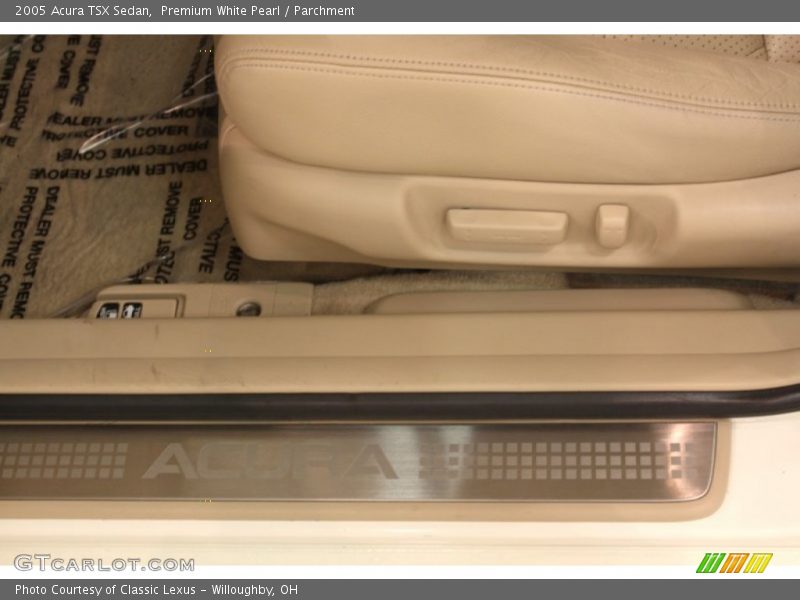 Premium White Pearl / Parchment 2005 Acura TSX Sedan