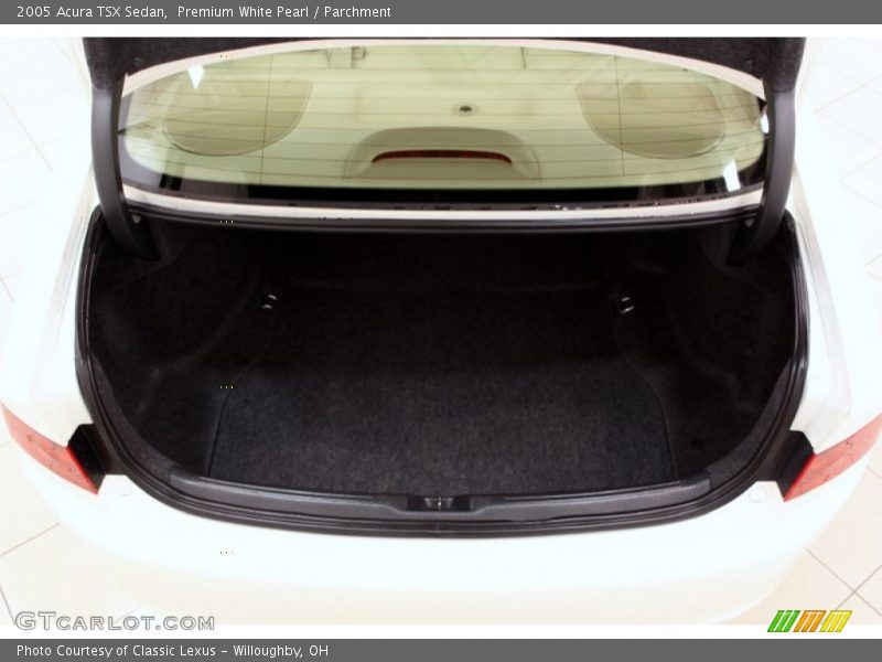 Premium White Pearl / Parchment 2005 Acura TSX Sedan