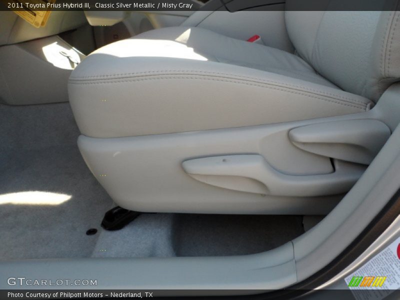 Classic Silver Metallic / Misty Gray 2011 Toyota Prius Hybrid III