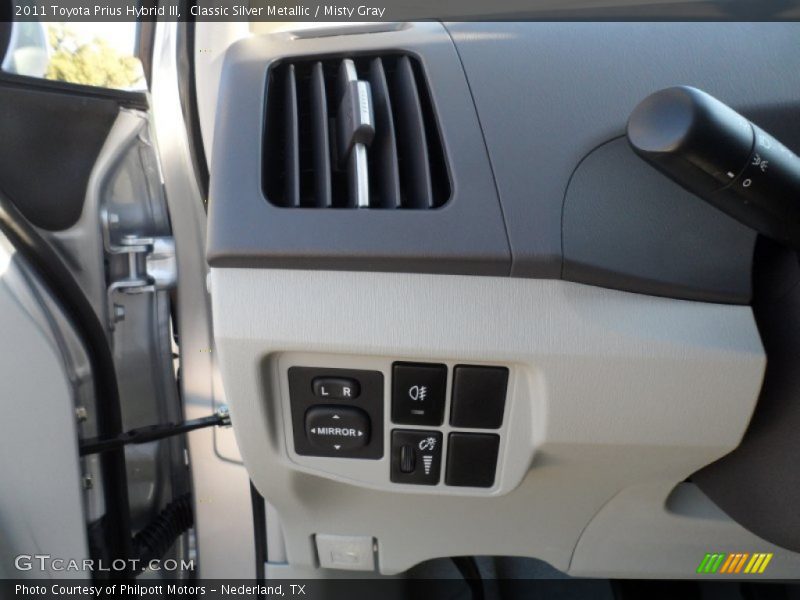 Classic Silver Metallic / Misty Gray 2011 Toyota Prius Hybrid III