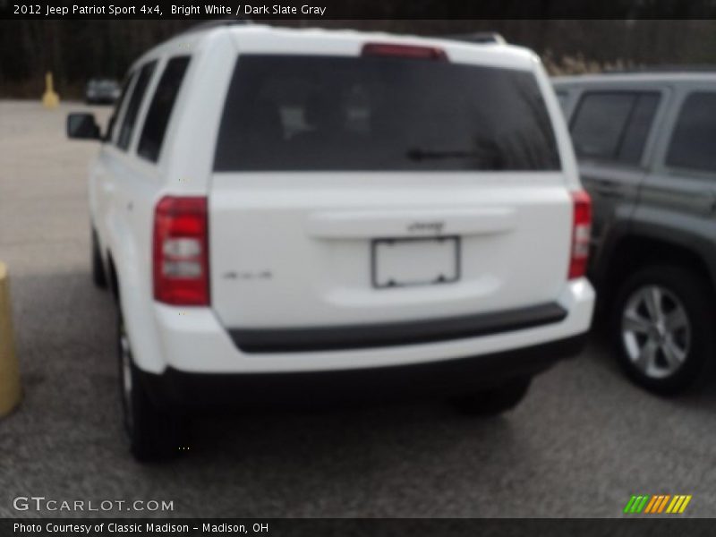Bright White / Dark Slate Gray 2012 Jeep Patriot Sport 4x4