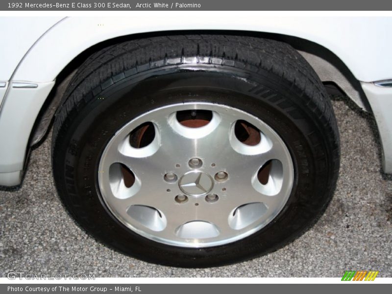 Arctic White / Palomino 1992 Mercedes-Benz E Class 300 E Sedan