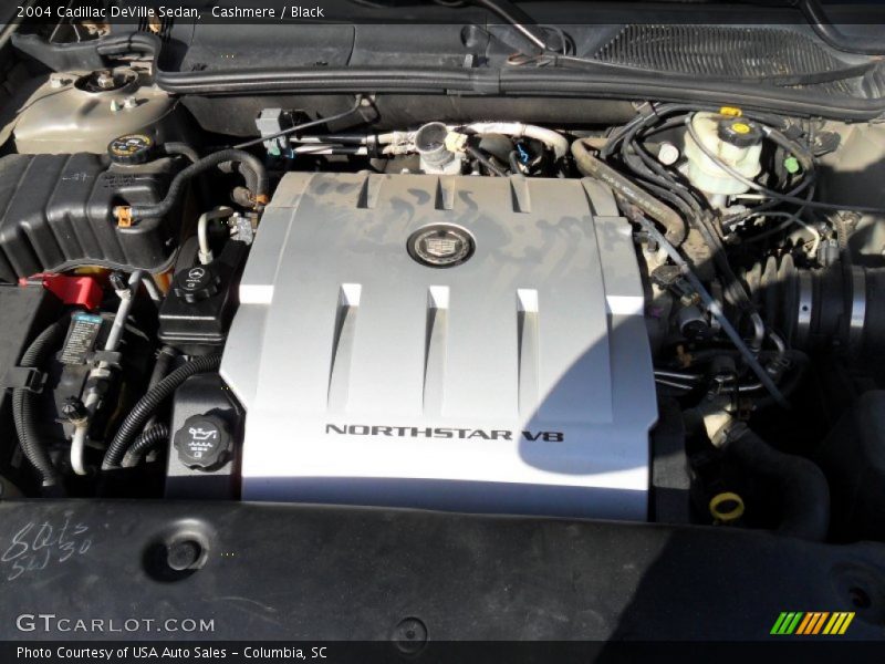 Cashmere / Black 2004 Cadillac DeVille Sedan