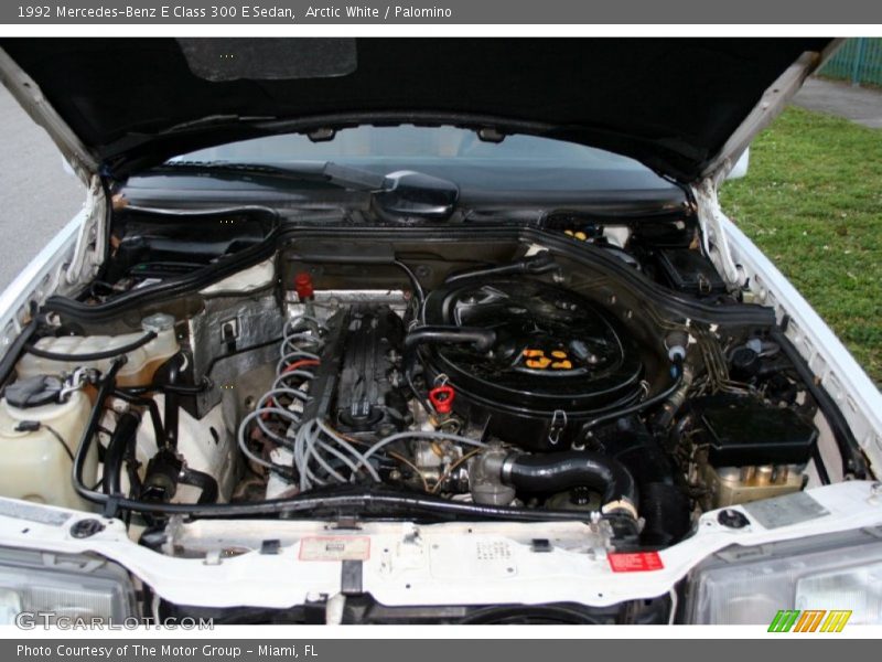  1992 E Class 300 E Sedan Engine - 3.0 Liter SOHC 12-Valve Inline 6 Cylinder