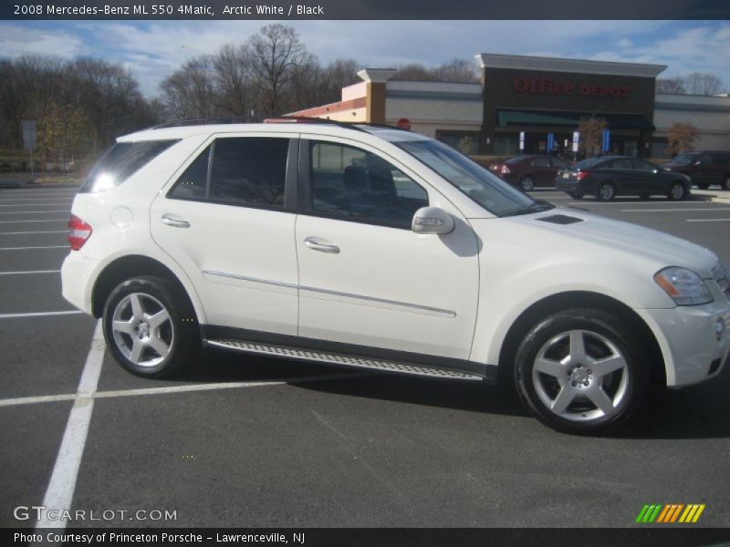 Arctic White / Black 2008 Mercedes-Benz ML 550 4Matic