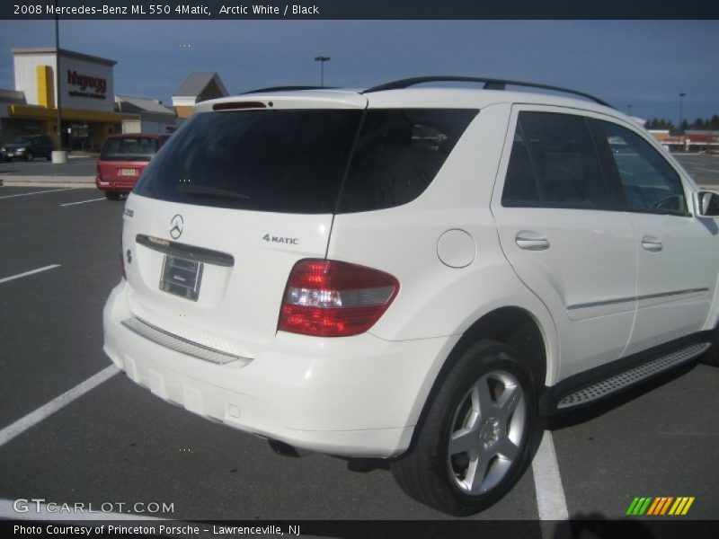 Arctic White / Black 2008 Mercedes-Benz ML 550 4Matic