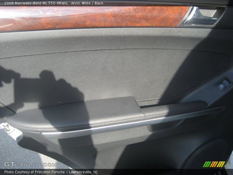 Arctic White / Black 2008 Mercedes-Benz ML 550 4Matic
