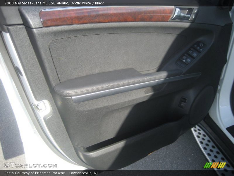 Arctic White / Black 2008 Mercedes-Benz ML 550 4Matic