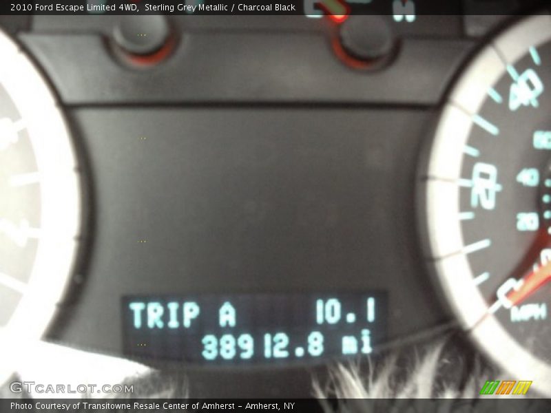 Sterling Grey Metallic / Charcoal Black 2010 Ford Escape Limited 4WD