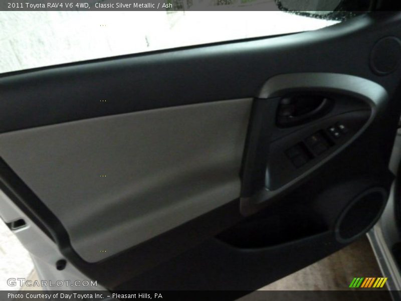 Classic Silver Metallic / Ash 2011 Toyota RAV4 V6 4WD