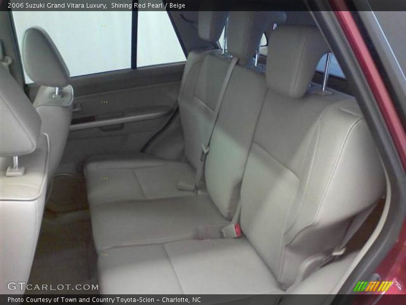 Shining Red Pearl / Beige 2006 Suzuki Grand Vitara Luxury