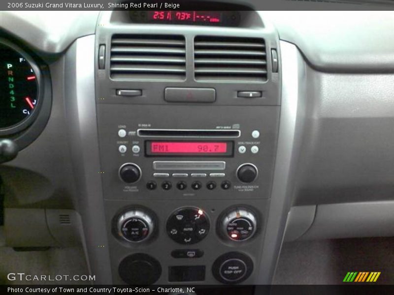Shining Red Pearl / Beige 2006 Suzuki Grand Vitara Luxury
