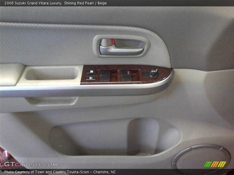 Shining Red Pearl / Beige 2006 Suzuki Grand Vitara Luxury