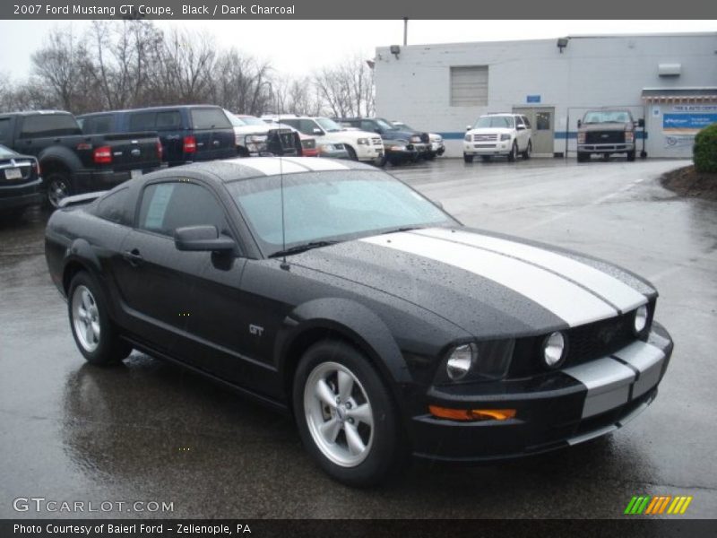 Black / Dark Charcoal 2007 Ford Mustang GT Coupe