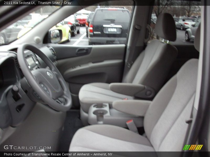 Titanium Silver / Gray 2011 Kia Sedona LX