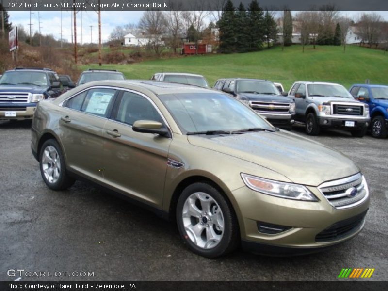 Front 3/4 View of 2012 Taurus SEL AWD