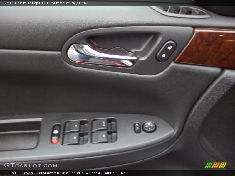 Summit White / Gray 2011 Chevrolet Impala LT
