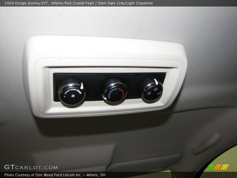 Inferno Red Crystal Pearl / Dark Slate Gray/Light Graystone 2009 Dodge Journey SXT