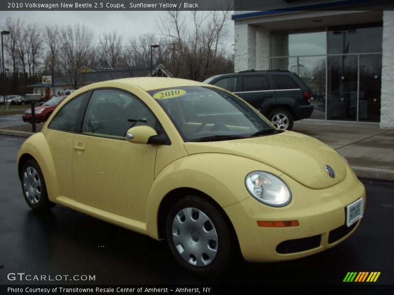 Sunflower Yellow / Black 2010 Volkswagen New Beetle 2.5 Coupe