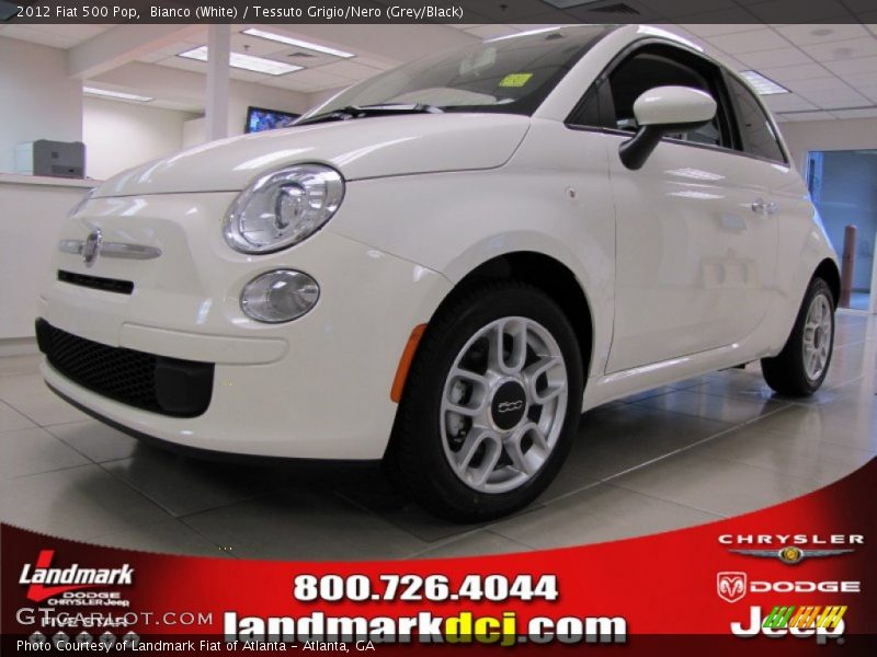 Bianco (White) / Tessuto Grigio/Nero (Grey/Black) 2012 Fiat 500 Pop