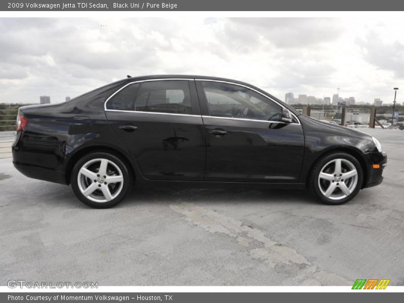 Black Uni / Pure Beige 2009 Volkswagen Jetta TDI Sedan