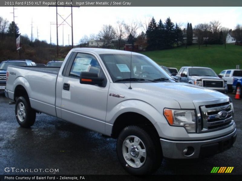 Front 3/4 View of 2011 F150 XLT Regular Cab 4x4