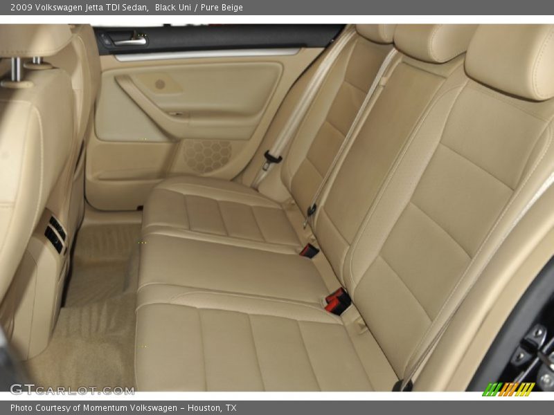 Black Uni / Pure Beige 2009 Volkswagen Jetta TDI Sedan