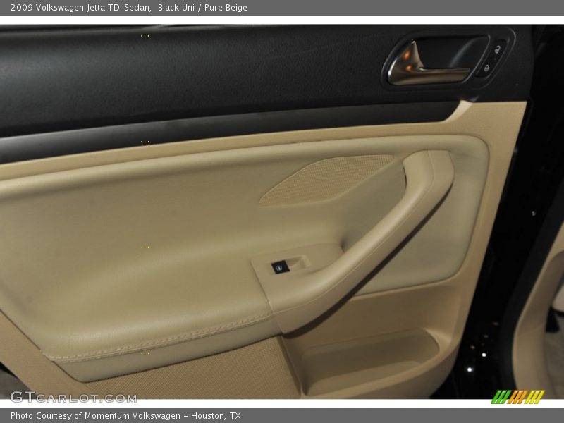 Black Uni / Pure Beige 2009 Volkswagen Jetta TDI Sedan