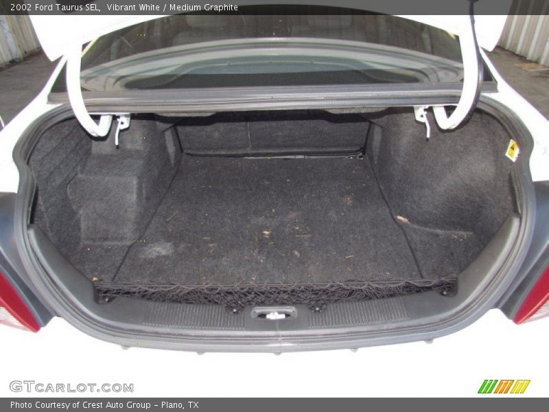  2002 Taurus SEL Trunk