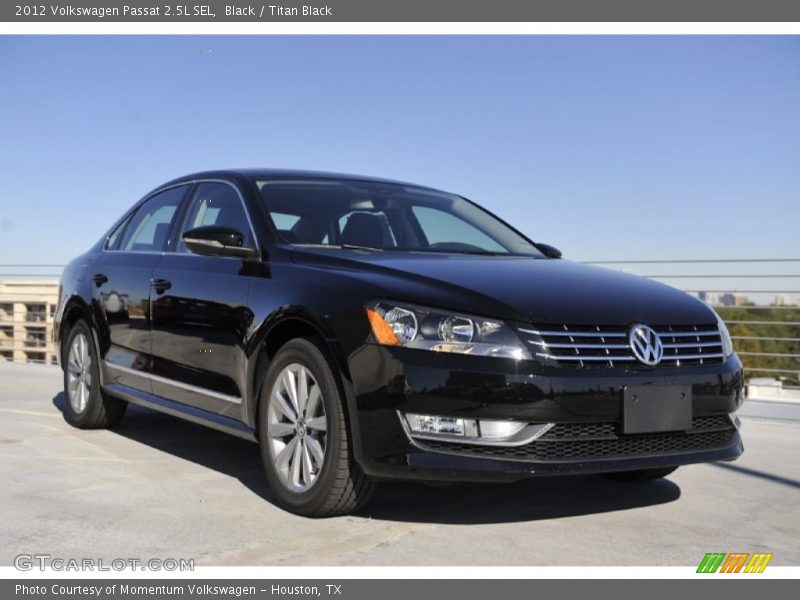 Black / Titan Black 2012 Volkswagen Passat 2.5L SEL