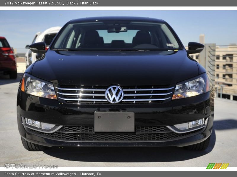 Black / Titan Black 2012 Volkswagen Passat 2.5L SEL