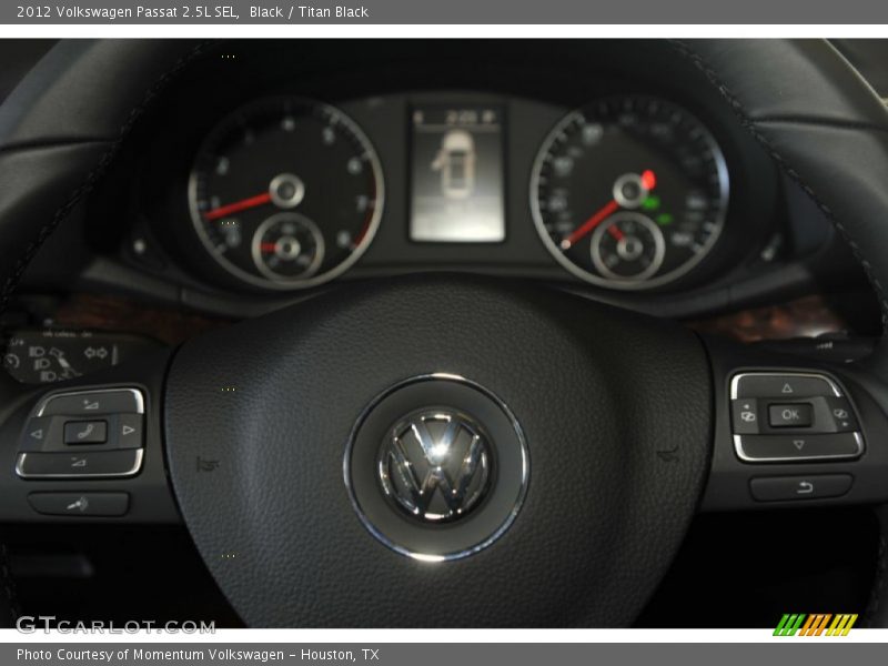 Black / Titan Black 2012 Volkswagen Passat 2.5L SEL