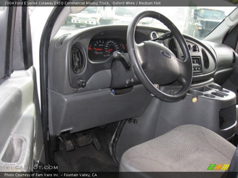 Oxford White / Medium Flint 2004 Ford E Series Cutaway E450 Commercial Moving Truck