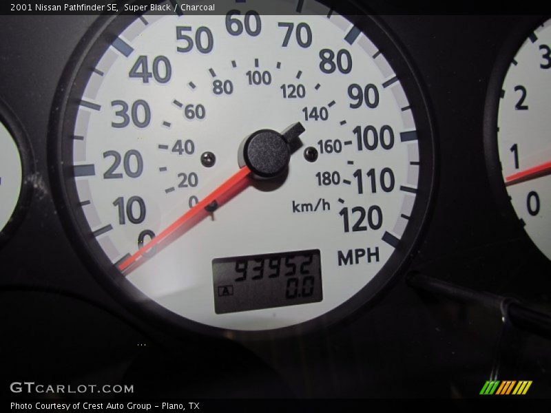 Super Black / Charcoal 2001 Nissan Pathfinder SE