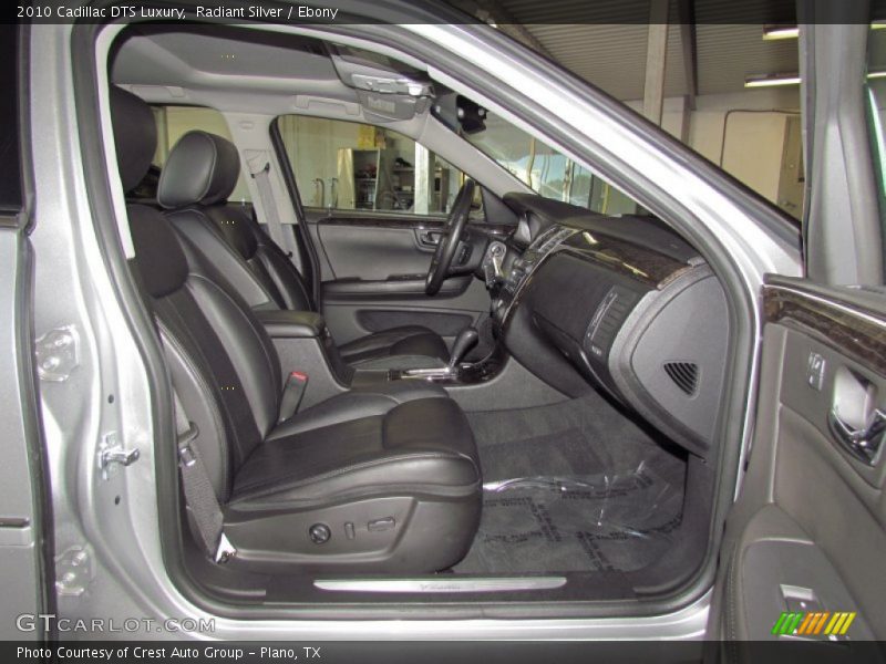 Radiant Silver / Ebony 2010 Cadillac DTS Luxury