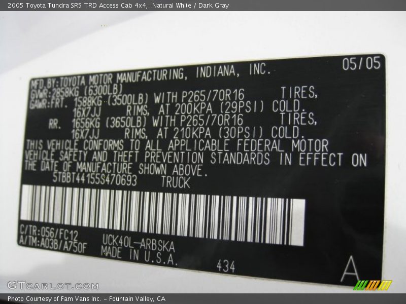 Natural White / Dark Gray 2005 Toyota Tundra SR5 TRD Access Cab 4x4