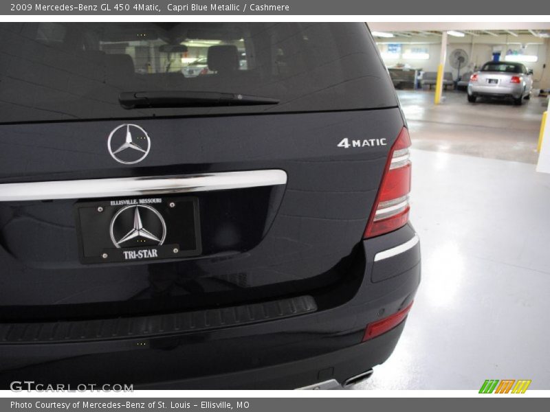 Capri Blue Metallic / Cashmere 2009 Mercedes-Benz GL 450 4Matic