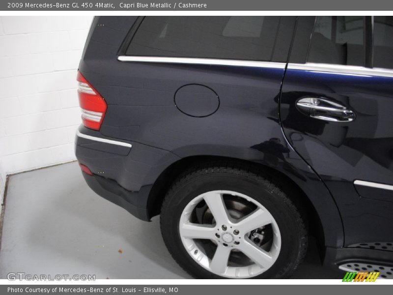 Capri Blue Metallic / Cashmere 2009 Mercedes-Benz GL 450 4Matic