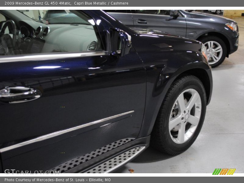 Capri Blue Metallic / Cashmere 2009 Mercedes-Benz GL 450 4Matic